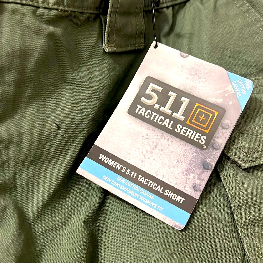 5.11 Tactical Shorts - Women 20 NWT